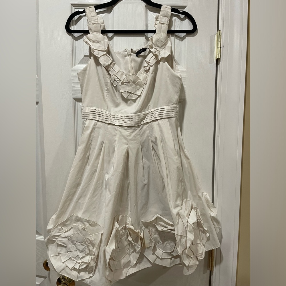 BCBGMaxAzria Cream/Off White A-line Cocktail Dress with Floral Embellishments